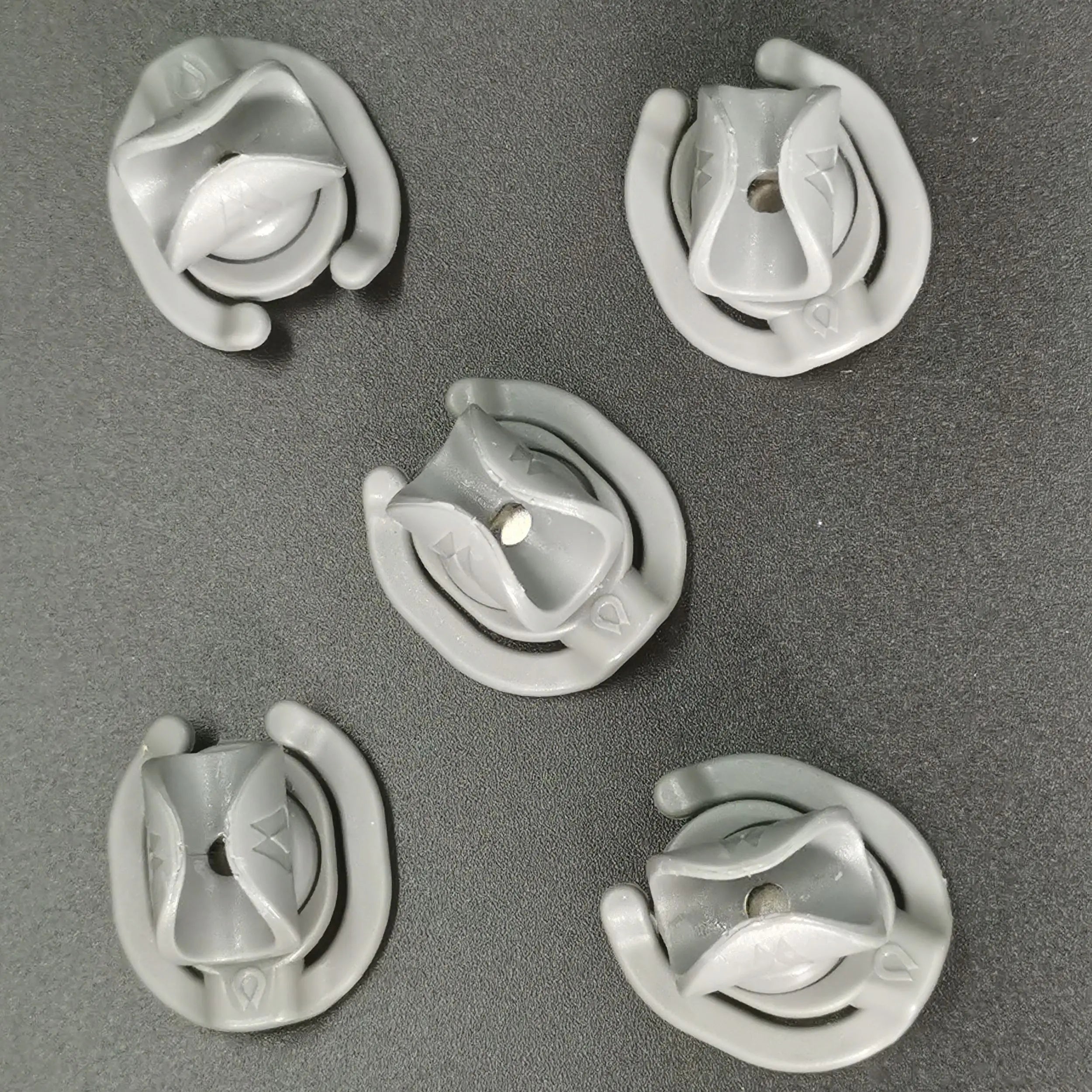 (2pcs/5pcs)Hydration Magnet Tube Attachment for HydraPak,   Clip,Water Bladder Hose Clip